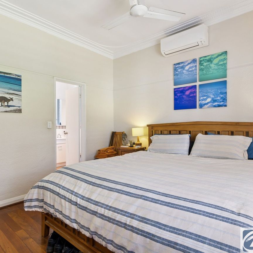 Fully Furnished Family Home in Superb Location - Photo 1