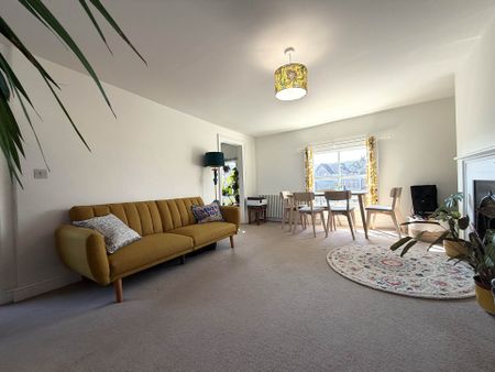 Burgate, Canterbury - Photo 3