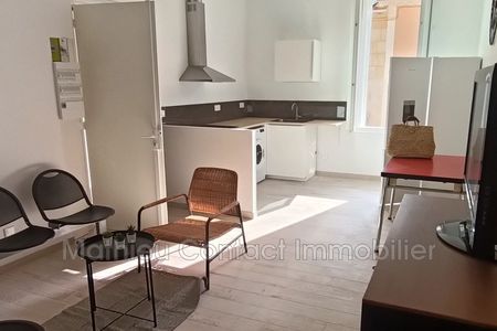 Route de beaucaire, Location appartement 2 pièces 35 m² - Photo 2