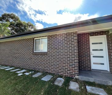Modern & Low-Maintenance 2-Bedroom Granny Flat in Padstow - Photo 5