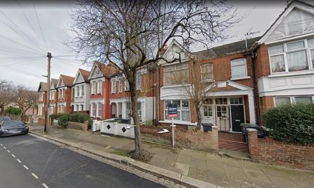 Chandos Road N17, London - Photo 3