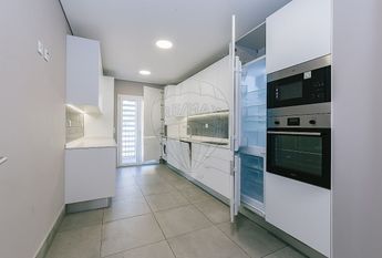 Apartamento T3 em Lisboa