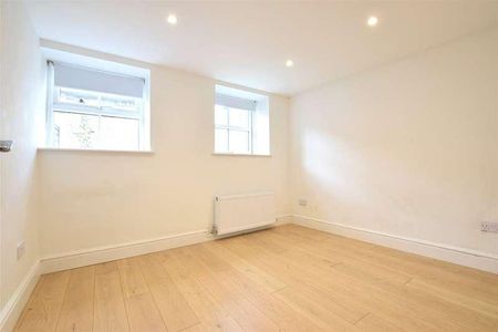 Commercial Road, Tunbridge Wells, Kent, TN1 - Photo 4