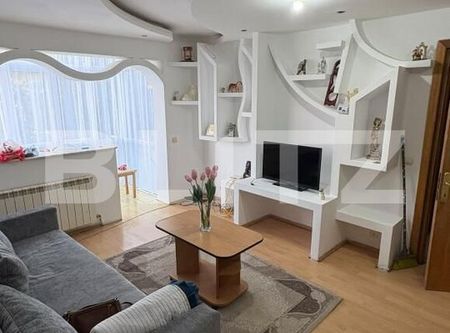 Apartament 3 camere, 60 mp, zona Craiovița Nouă - Photo 2