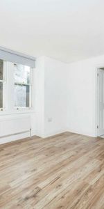 Sarsfeld Road, SW12 8HL, London - Photo 4