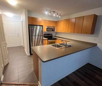 2 bedroom plus den at the verve - Photo 1