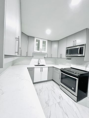 For Lease - 26 Niles Way, Markham, Ontario - Photo 2