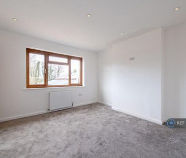 3 bedroom detached house to rent - Photo 6