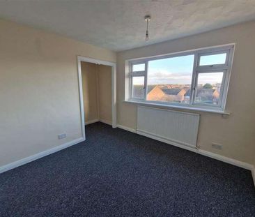 Scott Avenue, Rainham, Gillingham, ME8 - Photo 3