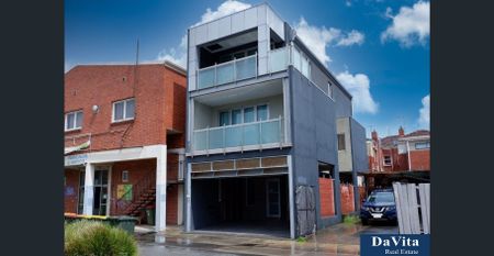 North Facing Apartment in Bentleigh Central (Entrance from Bleazby Street) - Photo 4