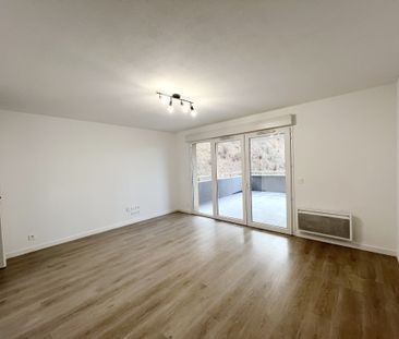 Location Appartement 1 pièce 31m² AJACCIO 20090 - Photo 1