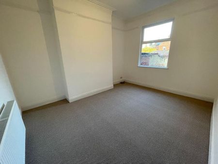 5 bedroom terraced house to rent - Photo 3