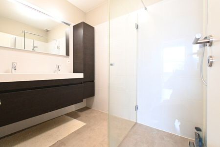 Knap appartement met twee slaapkamers in Hoeselt - Photo 4