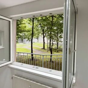 Entdecken Sie Ihre Traumwohnung in 1100 Wien - Modern, zentral und mit Garage! - Photo 2