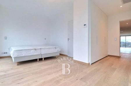 Avenue Louise – 2 bedroom apartment + terrace - Photo 4