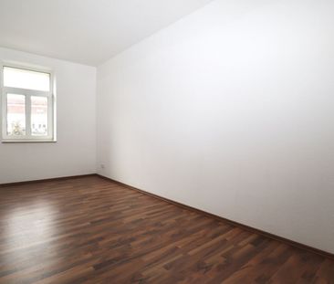 3-Raum Wohnung • in Chemnitz • Fußbodenheizung • Stellplatz • Schlo... - Photo 1