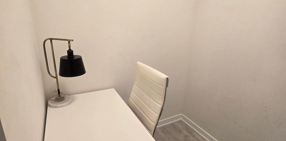 For Lease - 2300 St Clair Avenue Unit# 211, Toronto, Ontario - Photo 2