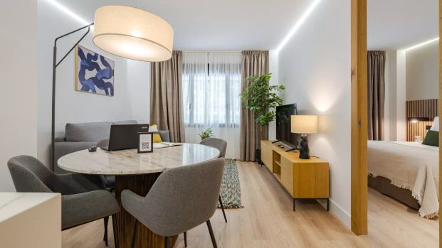 2-bedroom apartment for rent in Castilla, professionals and students allowed - Foto 1
