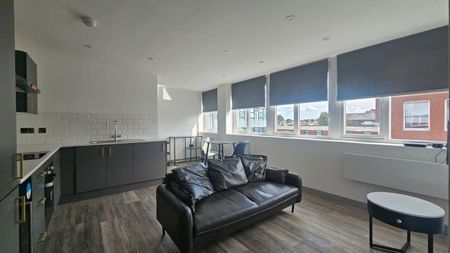 Charles House, Winckley Square - Photo 3