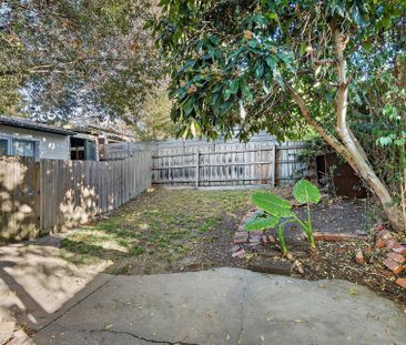 6 John Street, Lilydale - Photo 4