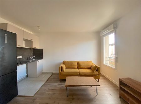 2 pièces - Meublé - 38 m² - 2ème étage - Colocation non autorisée - Photo 5