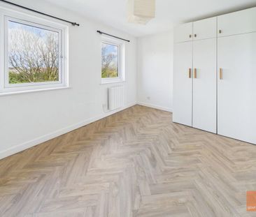 2 bedroom semi-detached house to rent - Photo 3
