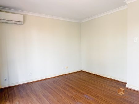 Perth CBD - Photo 2