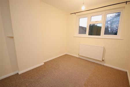 3 bedroom house to rent - Photo 2
