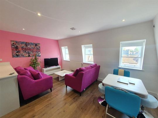 2 bedroom apartment to rent - Photo 1