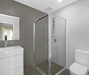 Contemporary apartment in prime Kingswood location - Photo 3