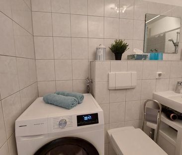 Möblierte 1,5 Zimmer Wohnung mit Balkon in DD Tolkewitz - Photo 1