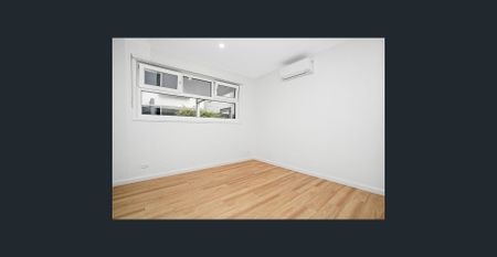 Light-filled townhouse in a prime location - Photo 2