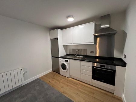 1 bedroom flat to rent - Photo 3