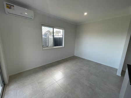 Home For Rent - Photo 4