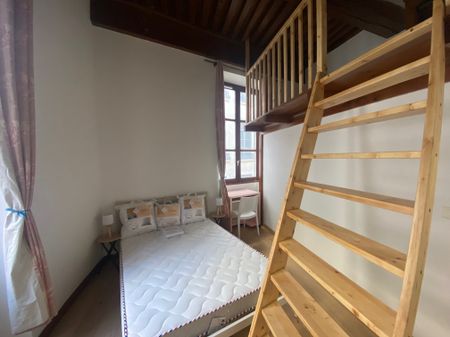 Location Appartement 2 pièces 58m² LYON 1er - Photo 4