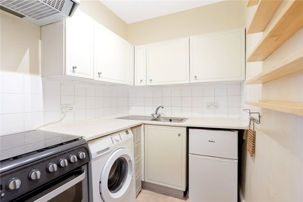 Balham Grove, Balham, SW12 - Photo 1