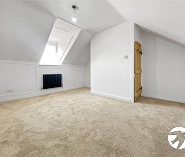 4 bedroom terraced house to rent - Photo 5
