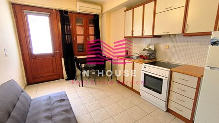 Studio/Γκαρσονιέρα για ενοικίαση Αγία Σοφία (Πάτρα) - Photo 4