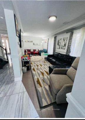 For Lease - 6335 Plowmans Heath Drive Unit# Upper, Mississauga, Ontario - Photo 1