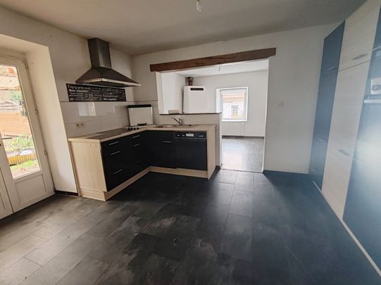 Maison 5 pièces à - Photo 1
