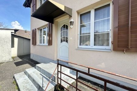 Top Renovierte 3.5 Zimmer Dachgeschosswohnung - Photo 4