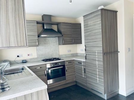 2 bedroom terraced house to rent - Photo 3