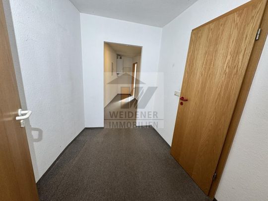 Mit Personenaufzug und Terrasse: 2-Raum Wohnung in der Geraer Innenstadt - Photo 1