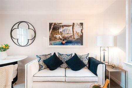 Weymouth Street, W1G - Photo 2