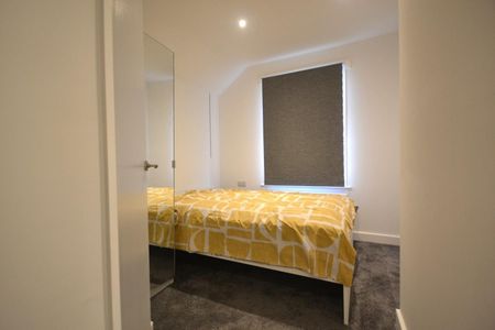 1 bedroom Flat To Let - Photo 4