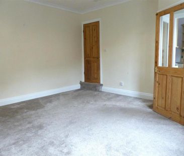 2 bedroom terraced bungalow to rent - Photo 3