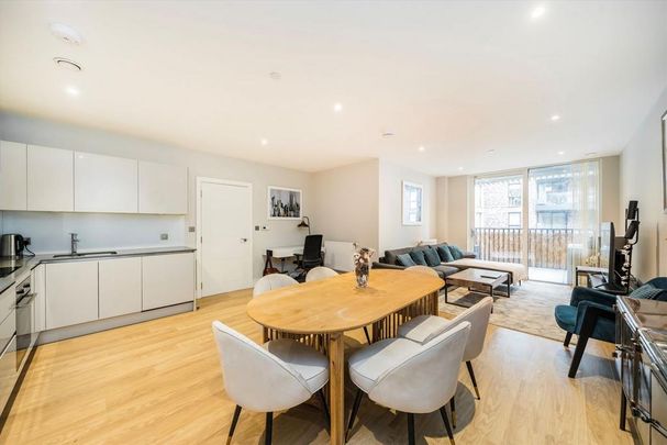 2 bedroom flat to rent - Photo 1