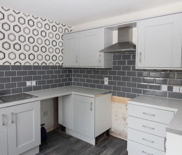 27 Hampton Court, Newtownabbey, BT37 0NY - Photo 5