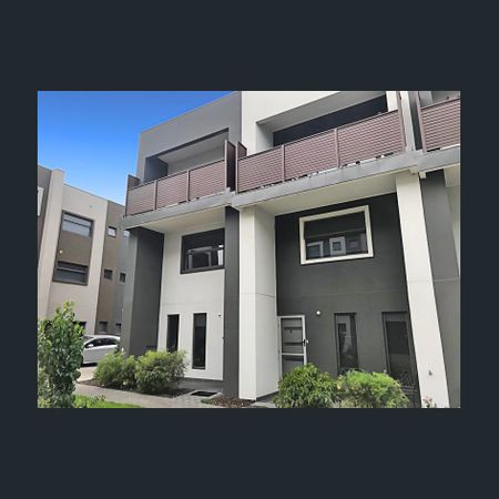 Conveniently Located THREE Story TWO Bedroom Townhouse! - Photo 4