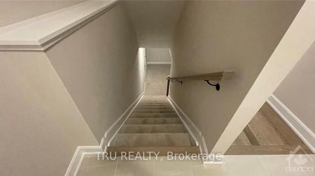 For Lease - 655 TERRIER Circle, Stittsville - Munster - Richmond, Ontario - Photo 2